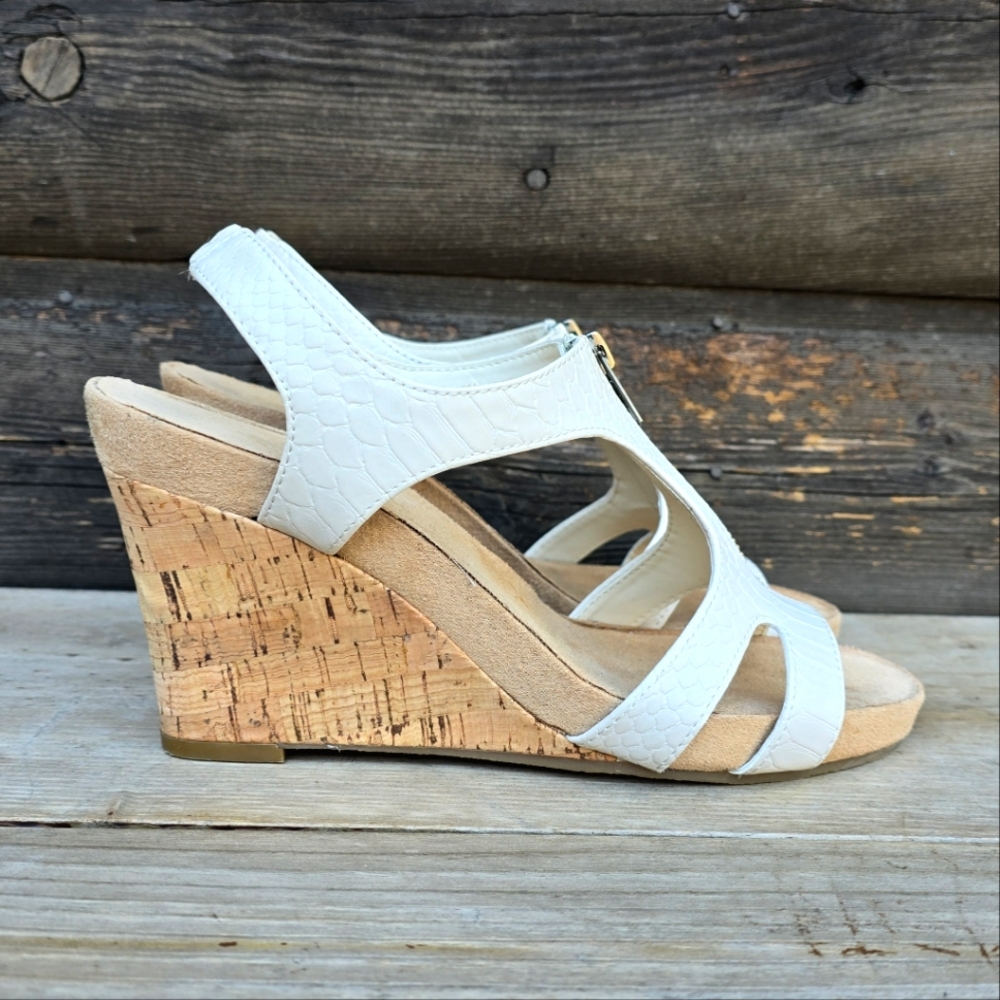 AEROSOLES Plushlow Modern Costal Minimalist Cork Wedge Comfort Sandal 10M - Picture 3 of 15